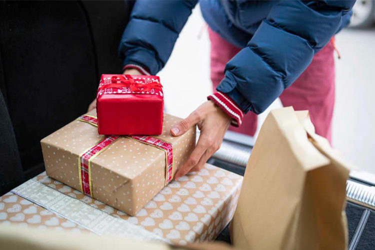 8 Thoughtful Gifts Under $50