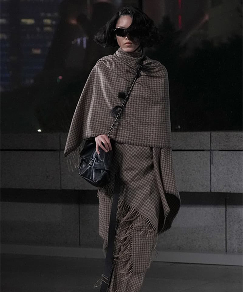 Balenciaga Releases Its Fall 2025 Collection: A Bold New Era for Fashion