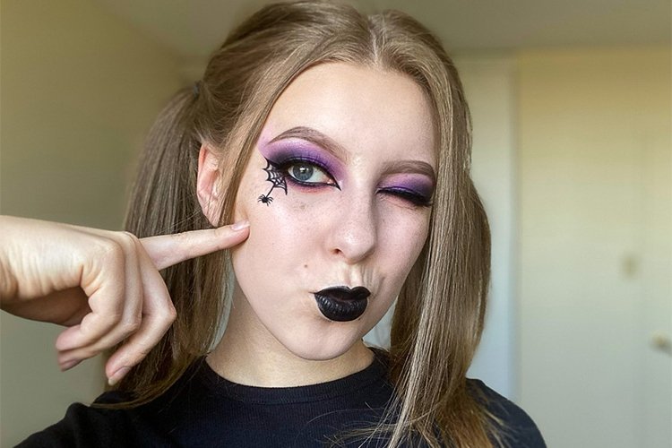 10 Spooky and Glamorous Halloween Makeup Looks to Try