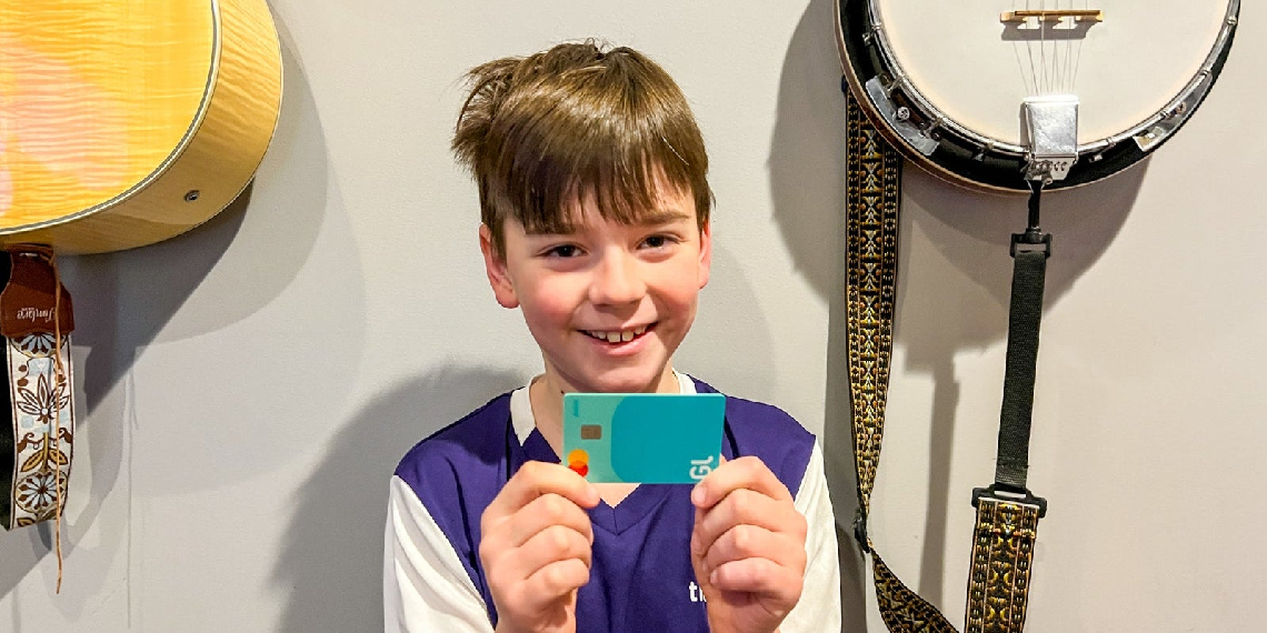 Greenlight Kids Debit Card Review — Does It Actually Teach Financial Literacy?
